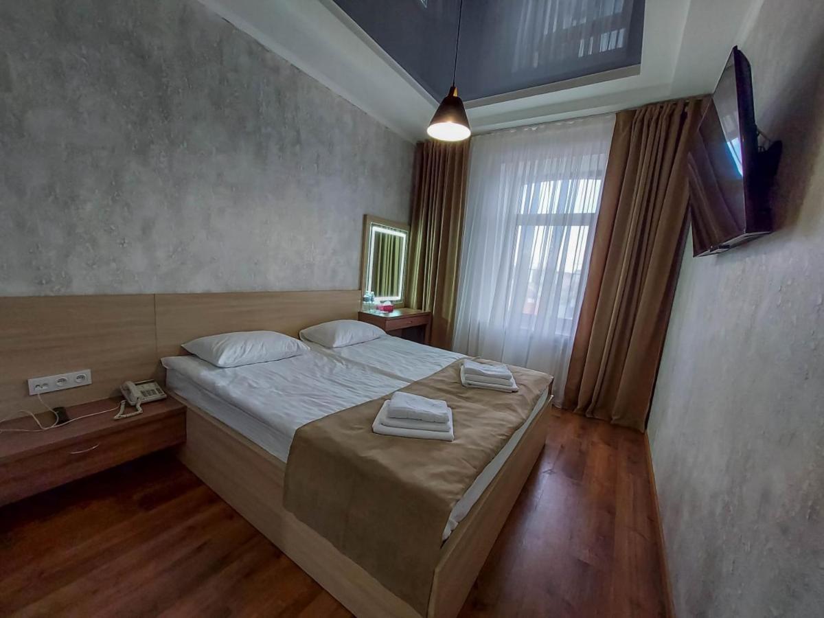 Graff Hotel Dnyipropetrovszk Kültér fotó