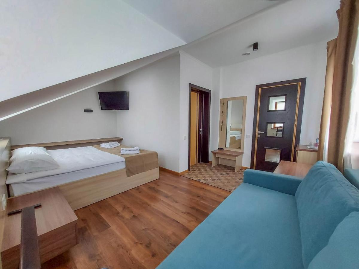 Graff Hotel Dnyipropetrovszk Kültér fotó
