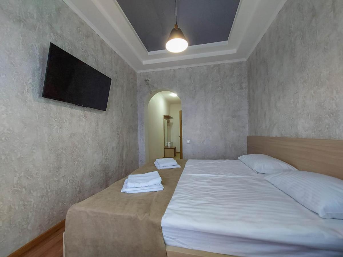 Graff Hotel Dnyipropetrovszk Kültér fotó