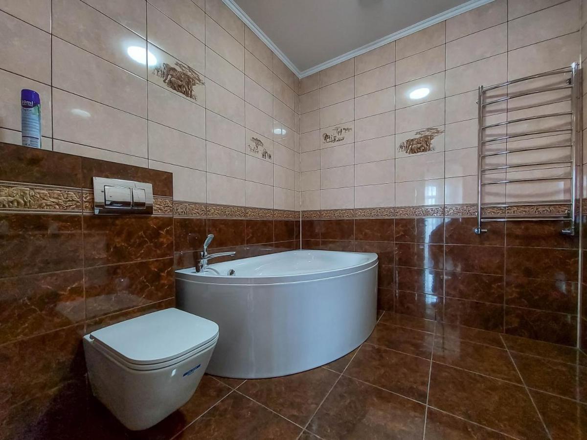 Graff Hotel Dnyipropetrovszk Kültér fotó