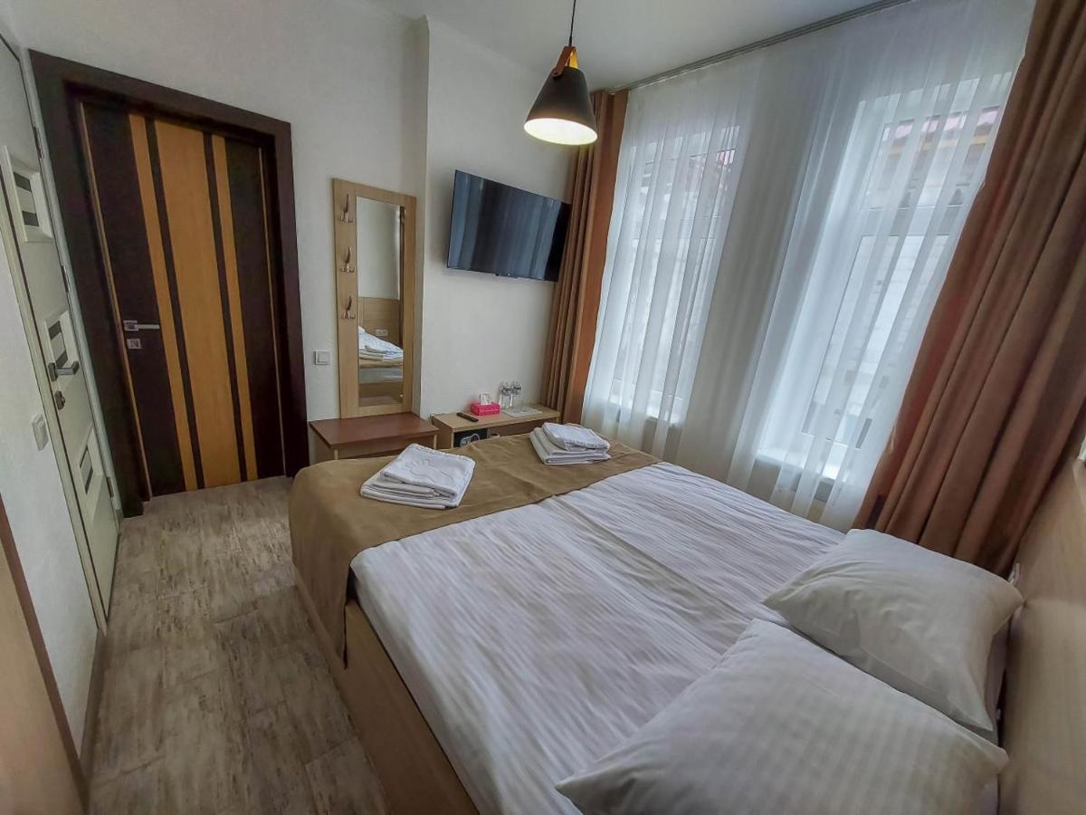 Graff Hotel Dnyipropetrovszk Kültér fotó